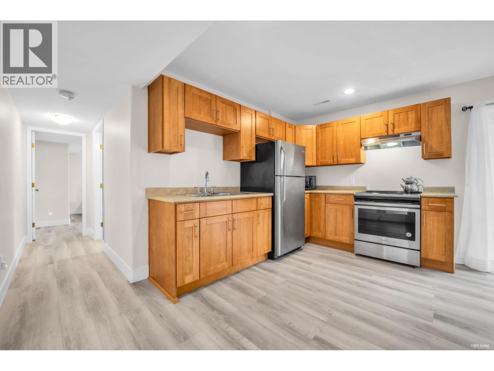 2471 Friskie Avenue Property Photo 27