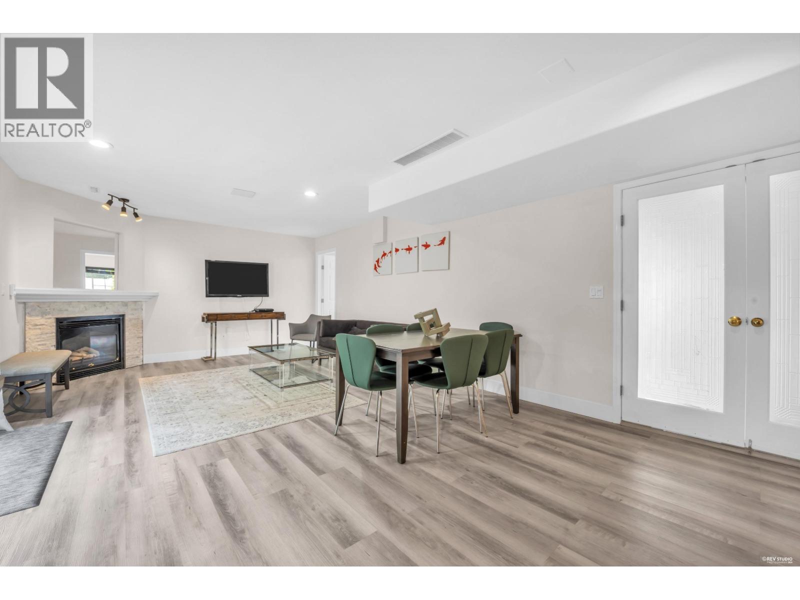 2471 Friskie Avenue Property Photo 31