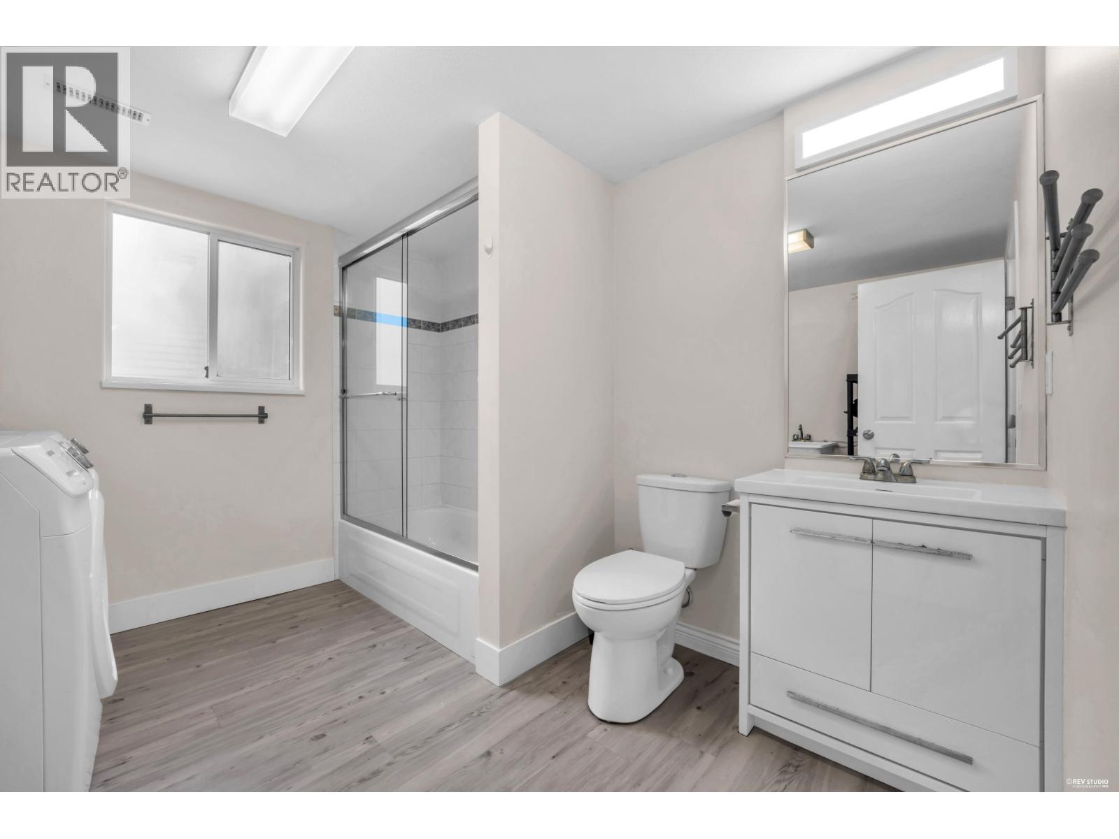 2471 Friskie Avenue Property Photo 35