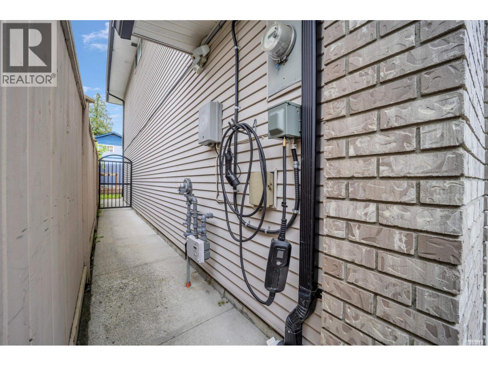 2471 Friskie Avenue Property Photo 40