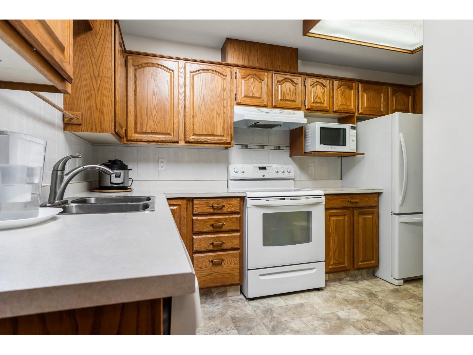 8985 Mary Street #312 Property Photo 10