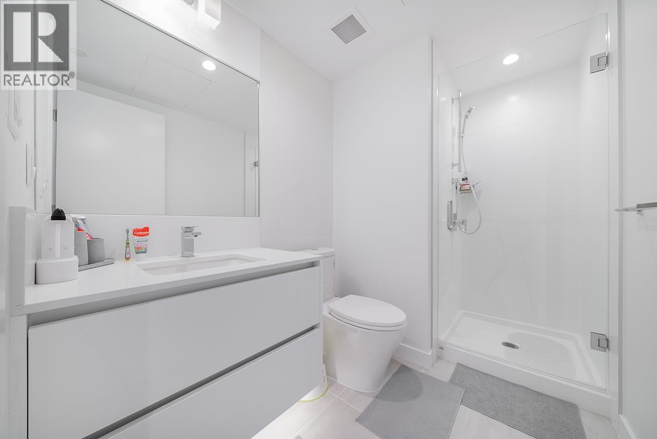 305 2085 Skyline Court Property Photo 10