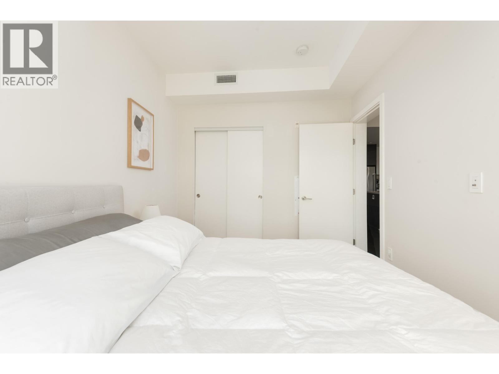 508 7008 River Parkway Property Photo 12