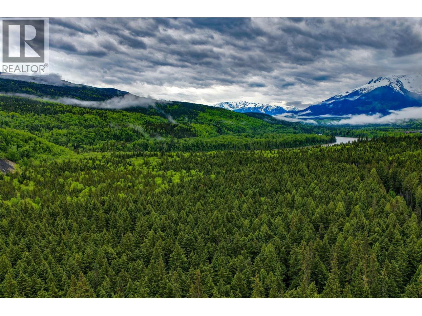 Dl 4772 Skeena River Property Photo 3