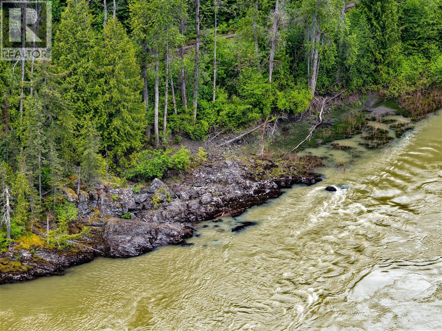 Dl 4772 Skeena River Property Photo 9