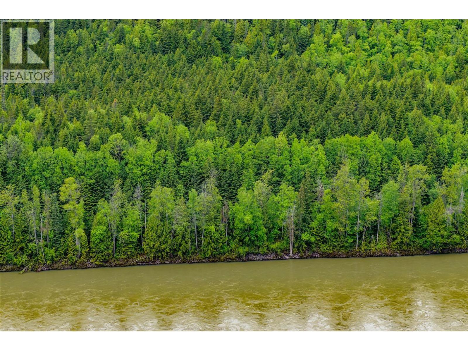 Dl 4772 Skeena River Property Photo 12