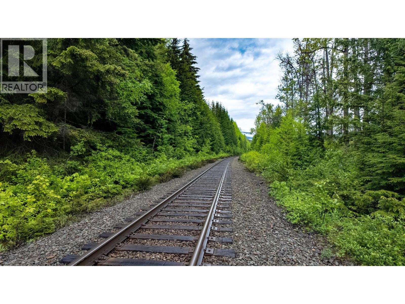Dl 4772 Skeena River Property Photo 17