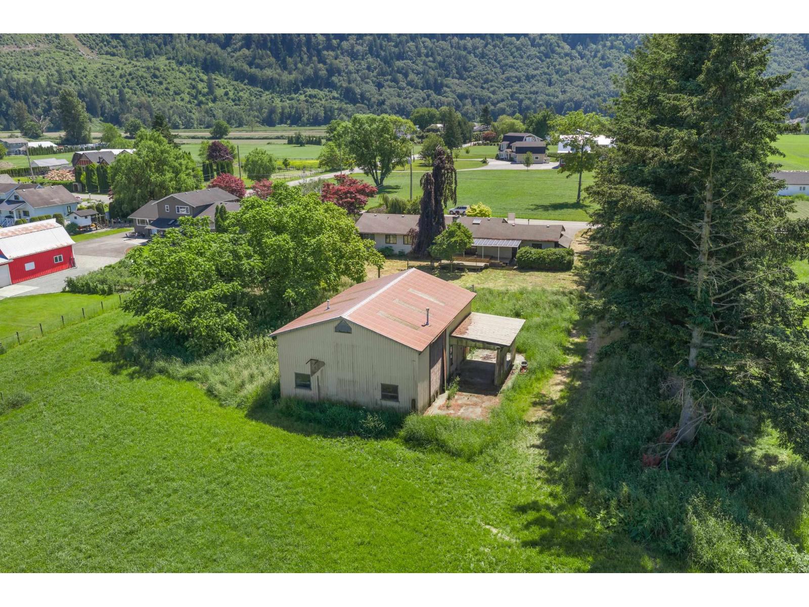 38531 Old Yale Road Property Photo 32