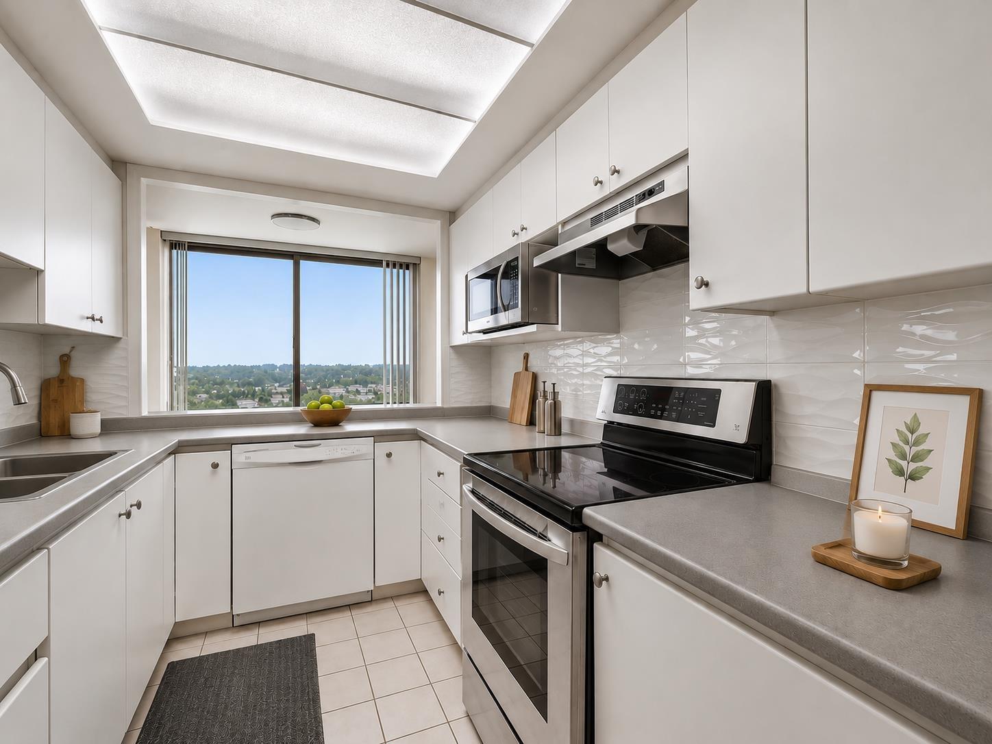 1207 13353 108 Avenue Property Photo 6