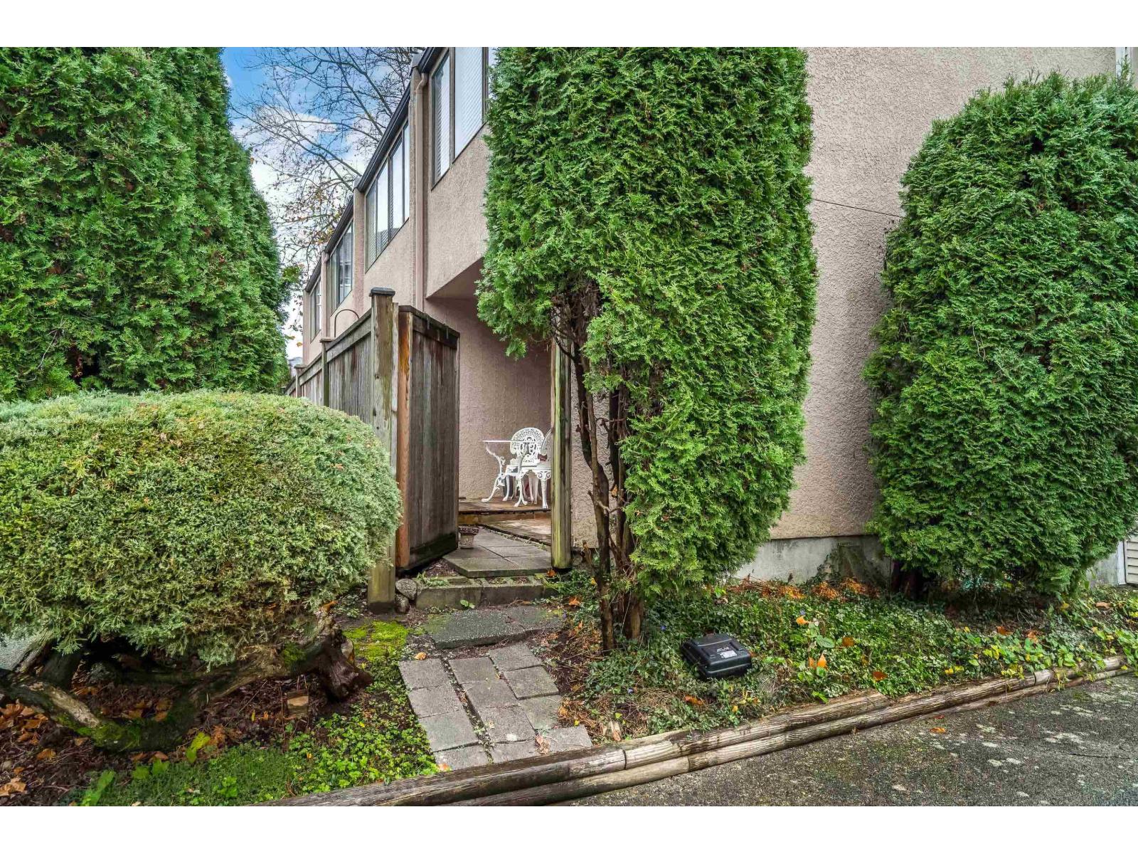70 17712 60 Avenue Property Photo 14
