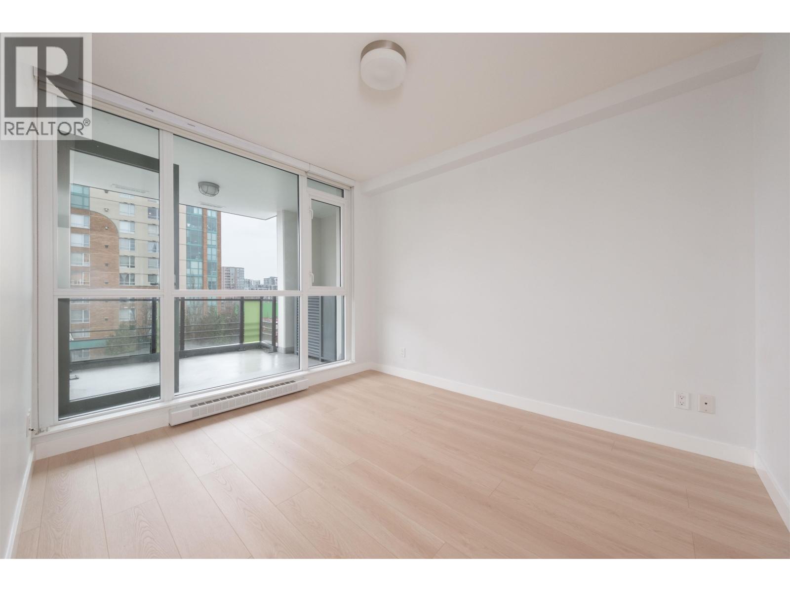 803 6180 Cooney Road Property Photo 12