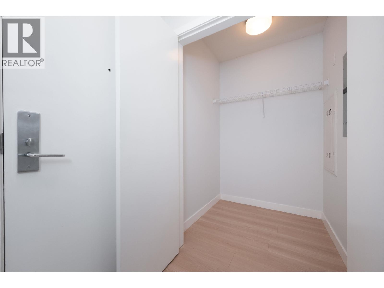 803 6180 Cooney Road Property Photo 18