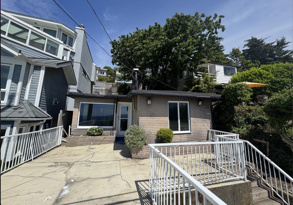15181 Marine Drive Property Photo 2