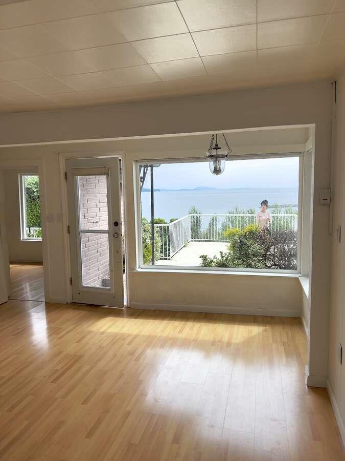 15181 Marine Drive Property Photo 4