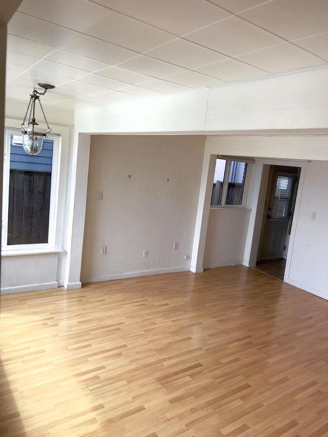 15181 Marine Drive Property Photo 8