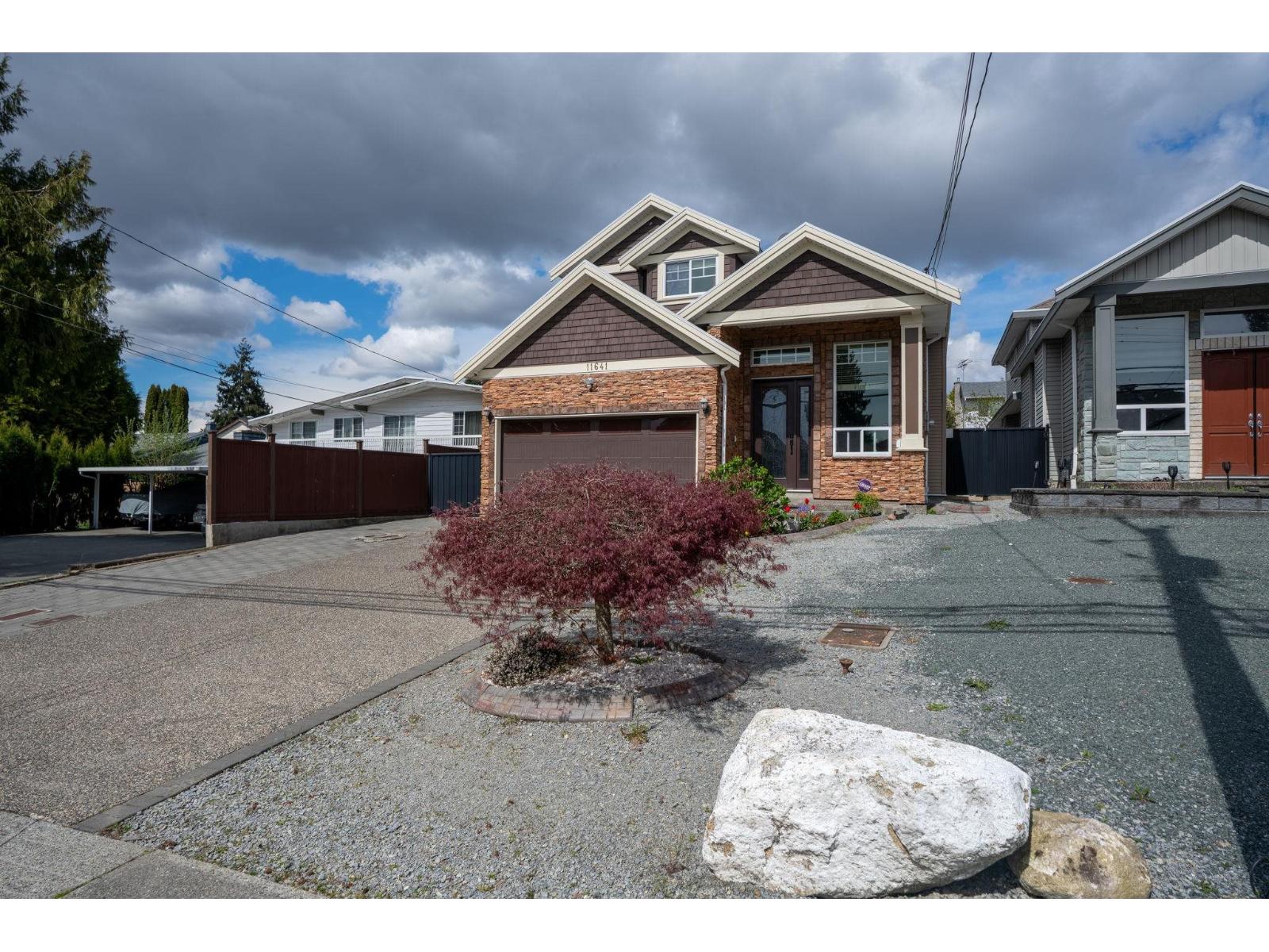 11641 75a Avenue Property Photo 29