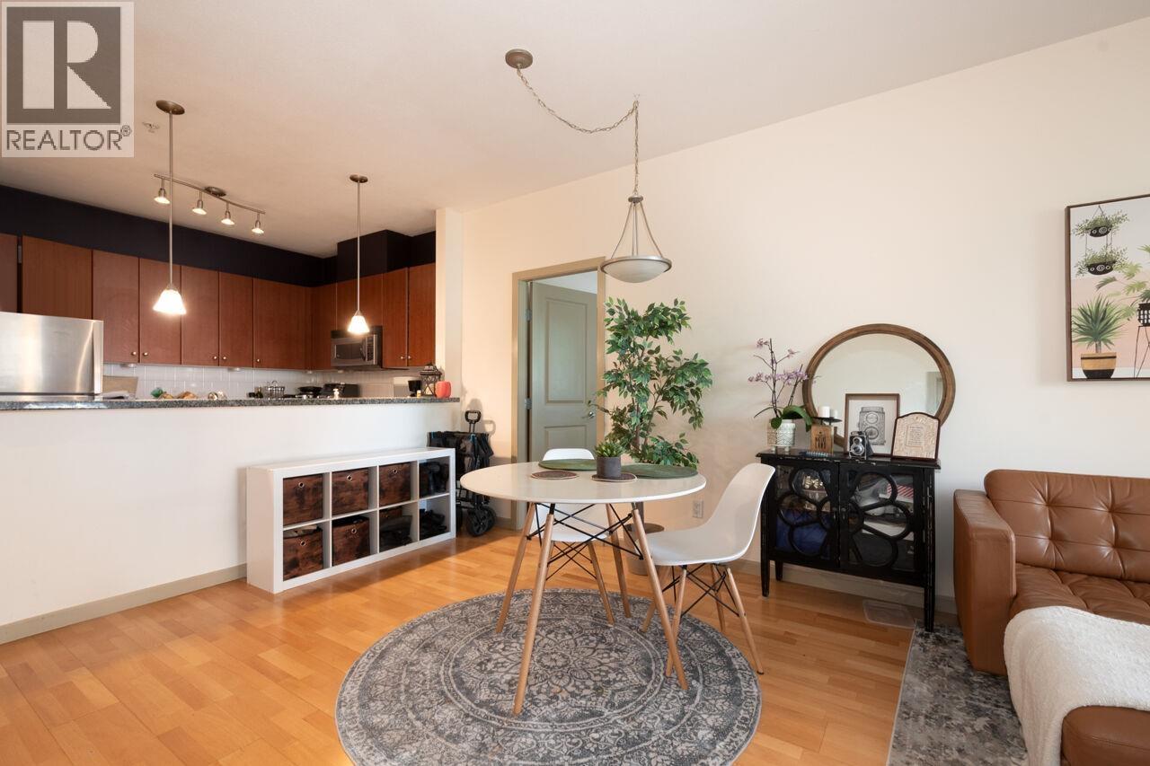 202 200 Capilano Road Property Photo 13