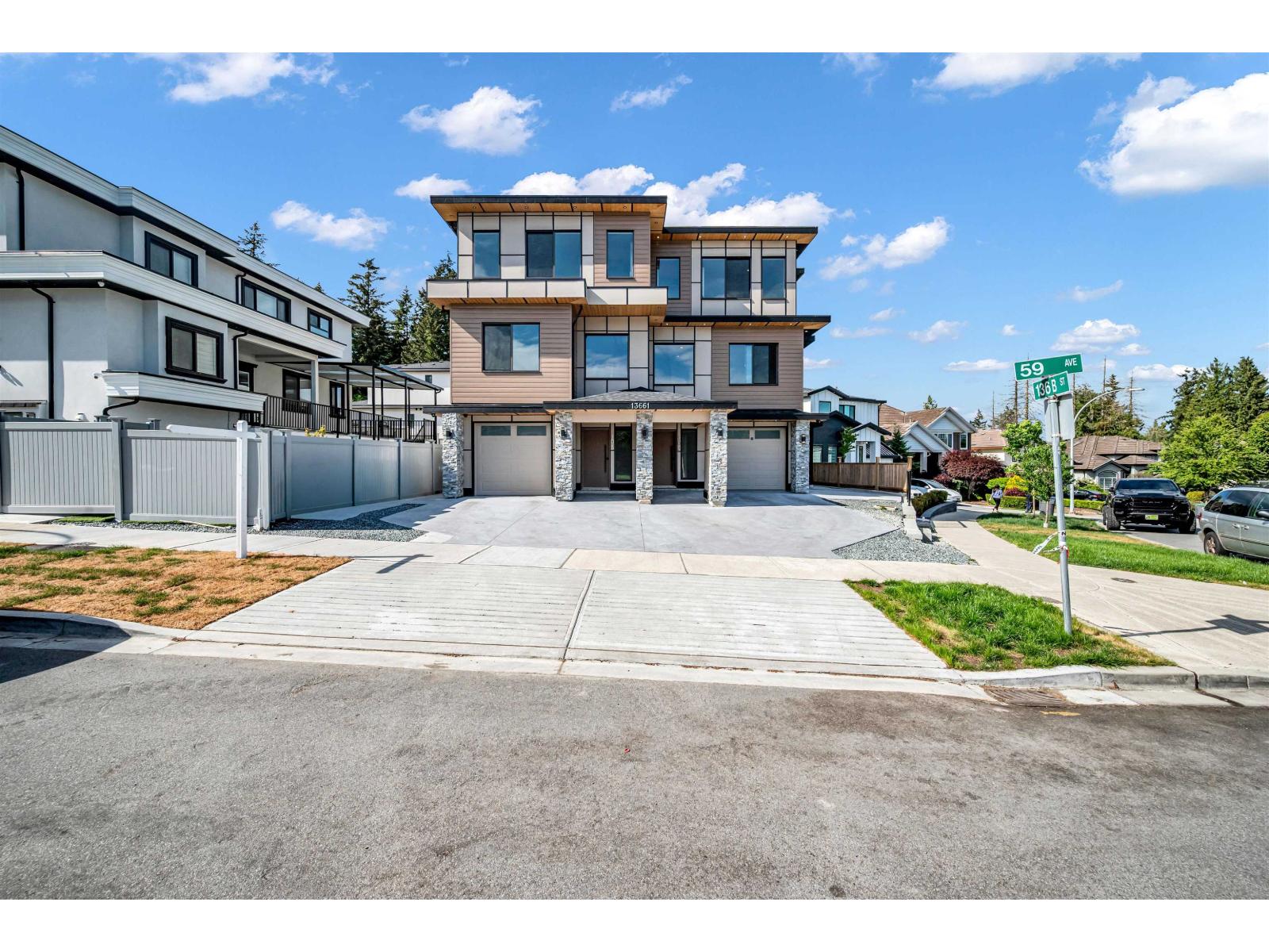 102 13661 59 Avenue Property Photo 2