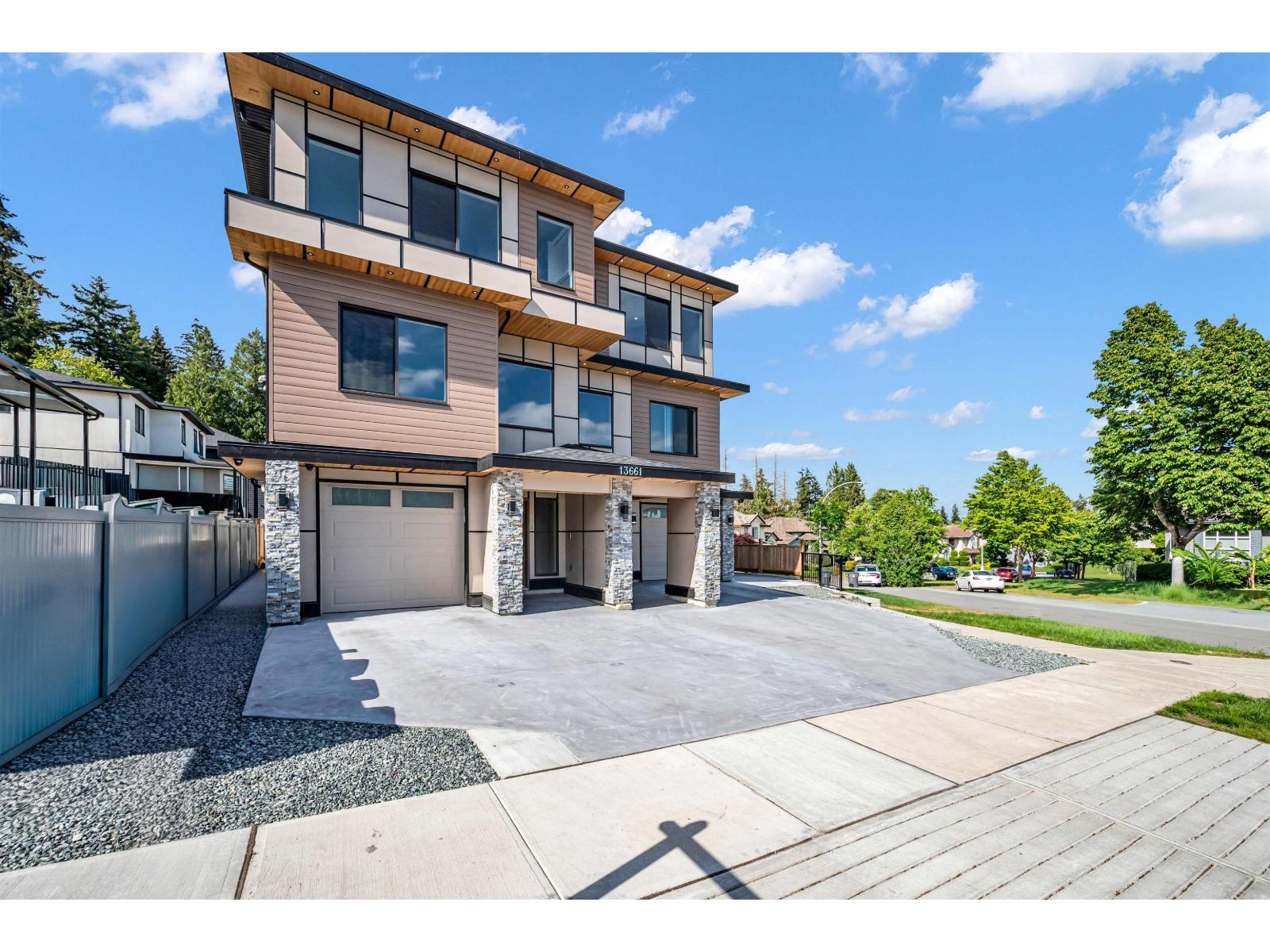 102 13661 59 Avenue Property Photo 4