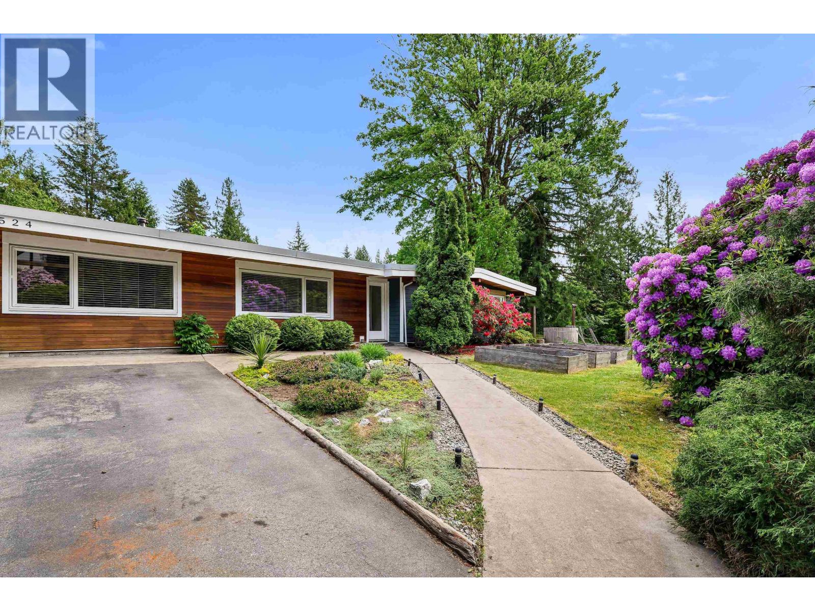 40524 N Highlands Way Property Photo 1