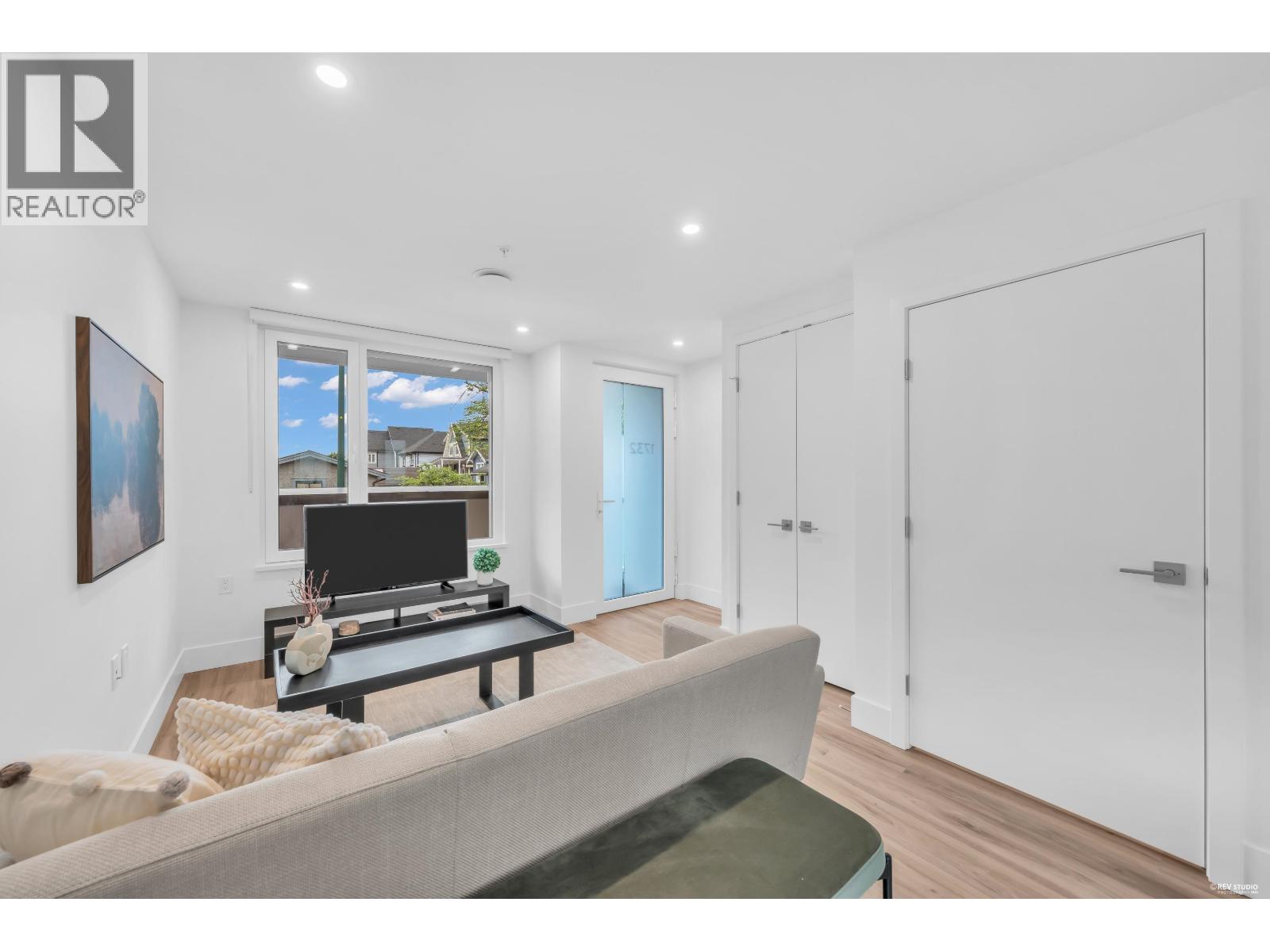 1732 Templeton Drive Property Photo 14