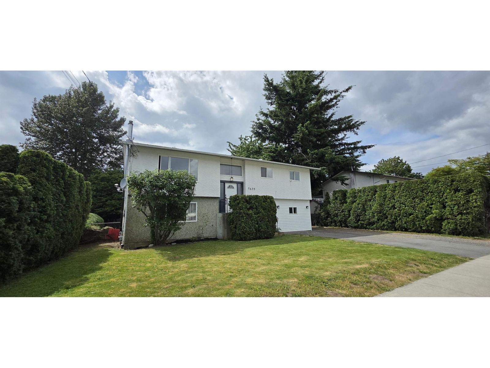 5635 Tyson Road Property Photo 2