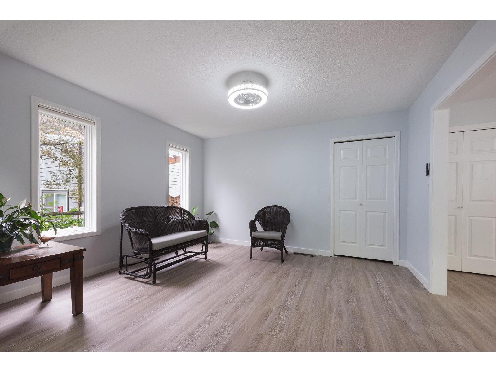 46781 Portage Avenue Property Photo 24