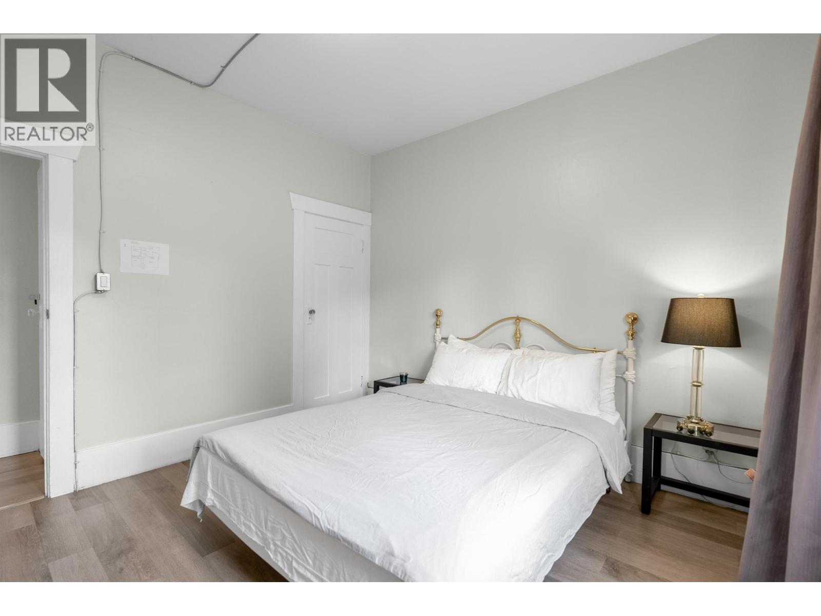 3425 W 8th Avenue Property Photo 12