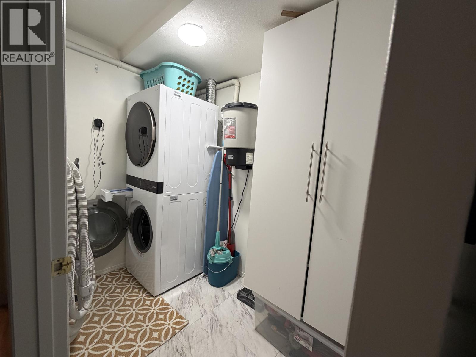 101 2055 Ingledew Street Property Photo 6