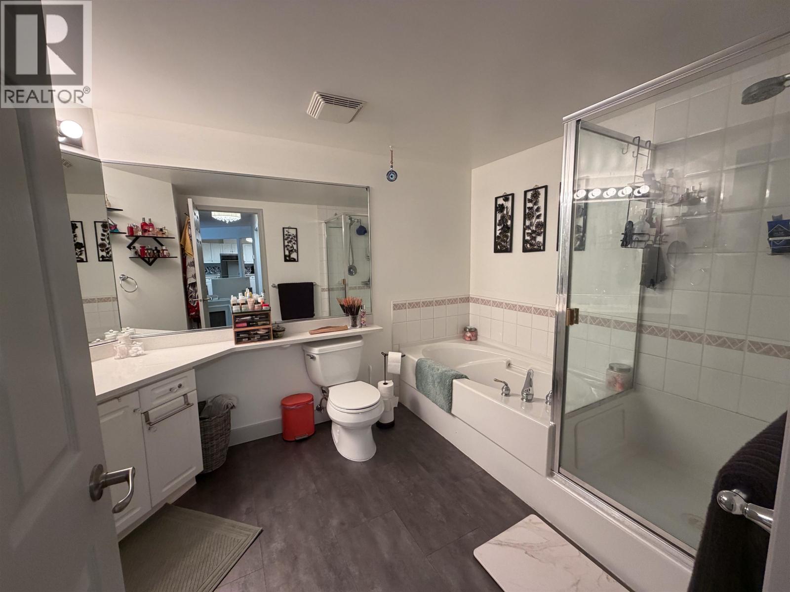 101 2055 Ingledew Street Property Photo 7