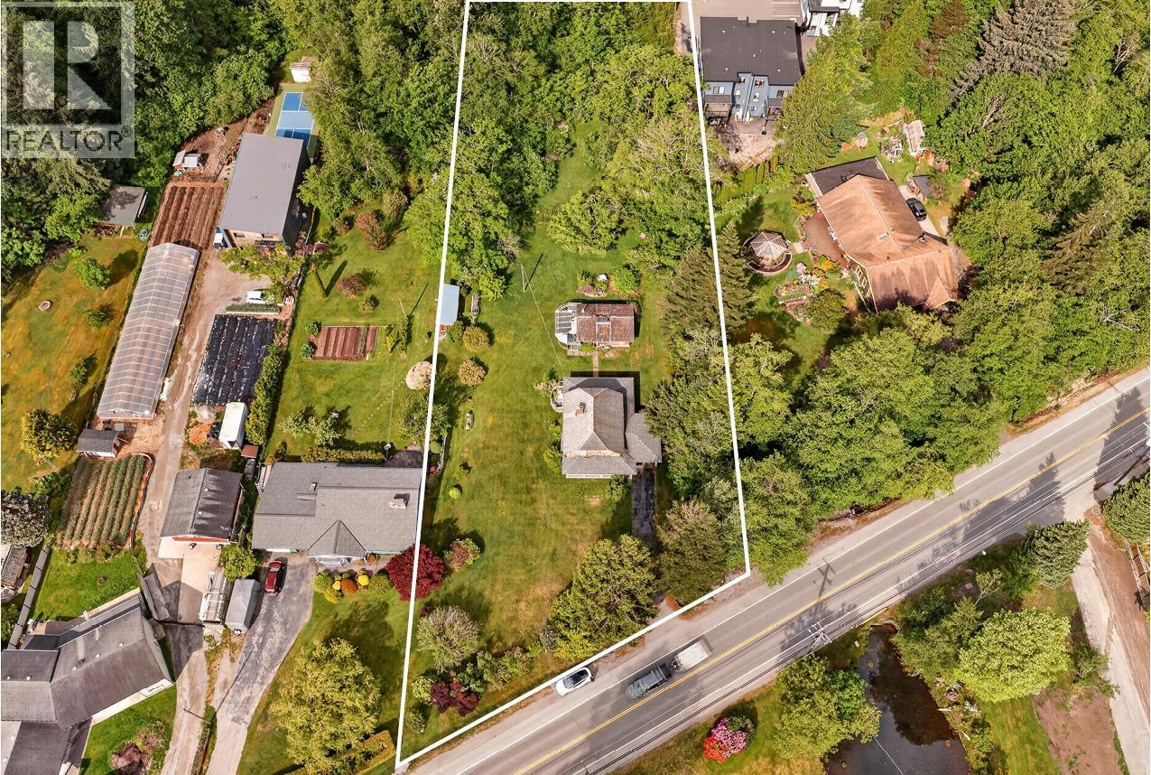 41591 Government Road Property Photo 2