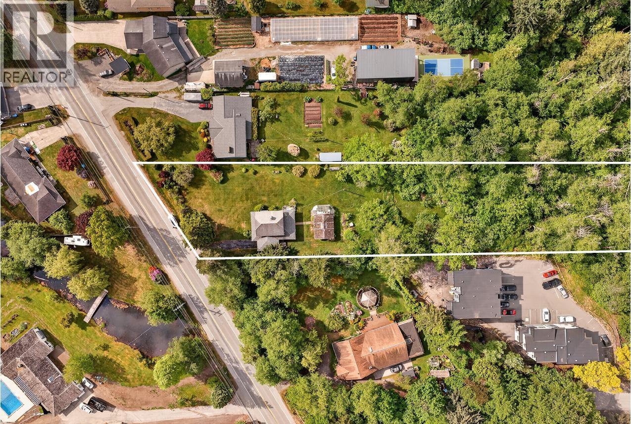 41591 Government Road Property Photo 3