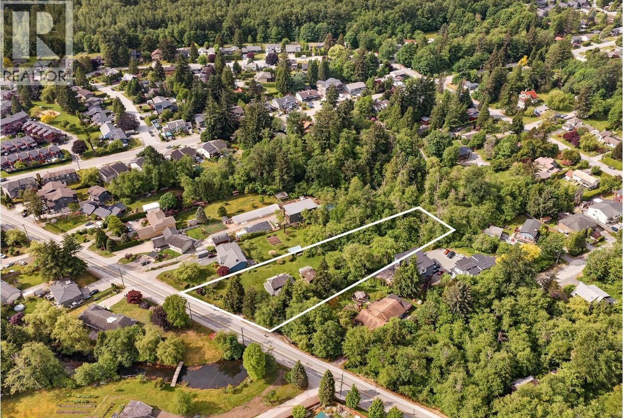 41591 Government Road Property Photo 4