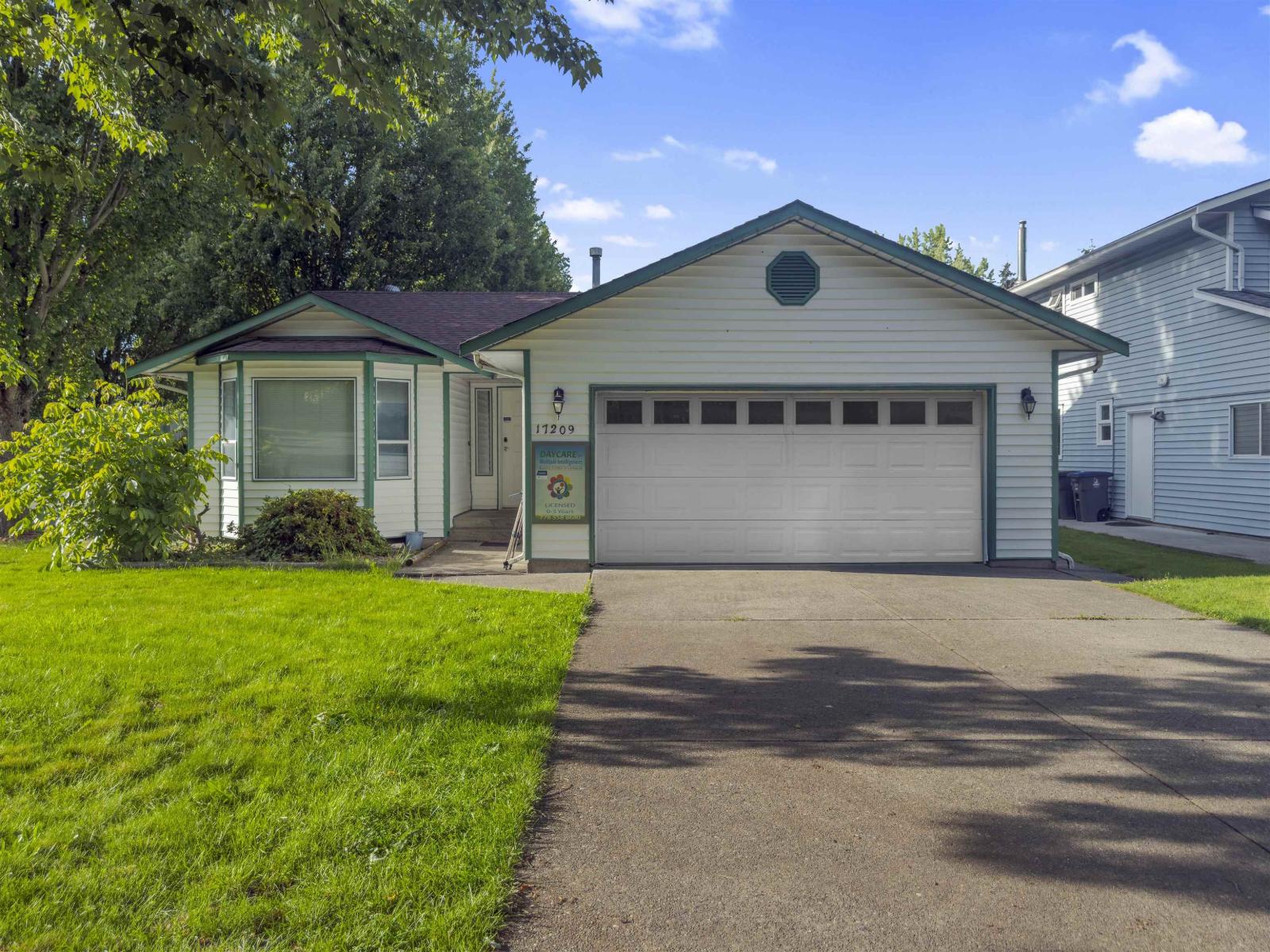 17209 62a Ave Property Photo 2