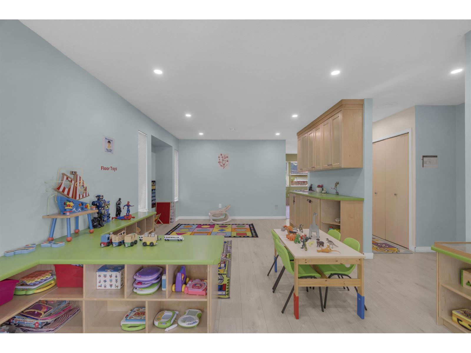 17209 62a Ave Property Photo 13