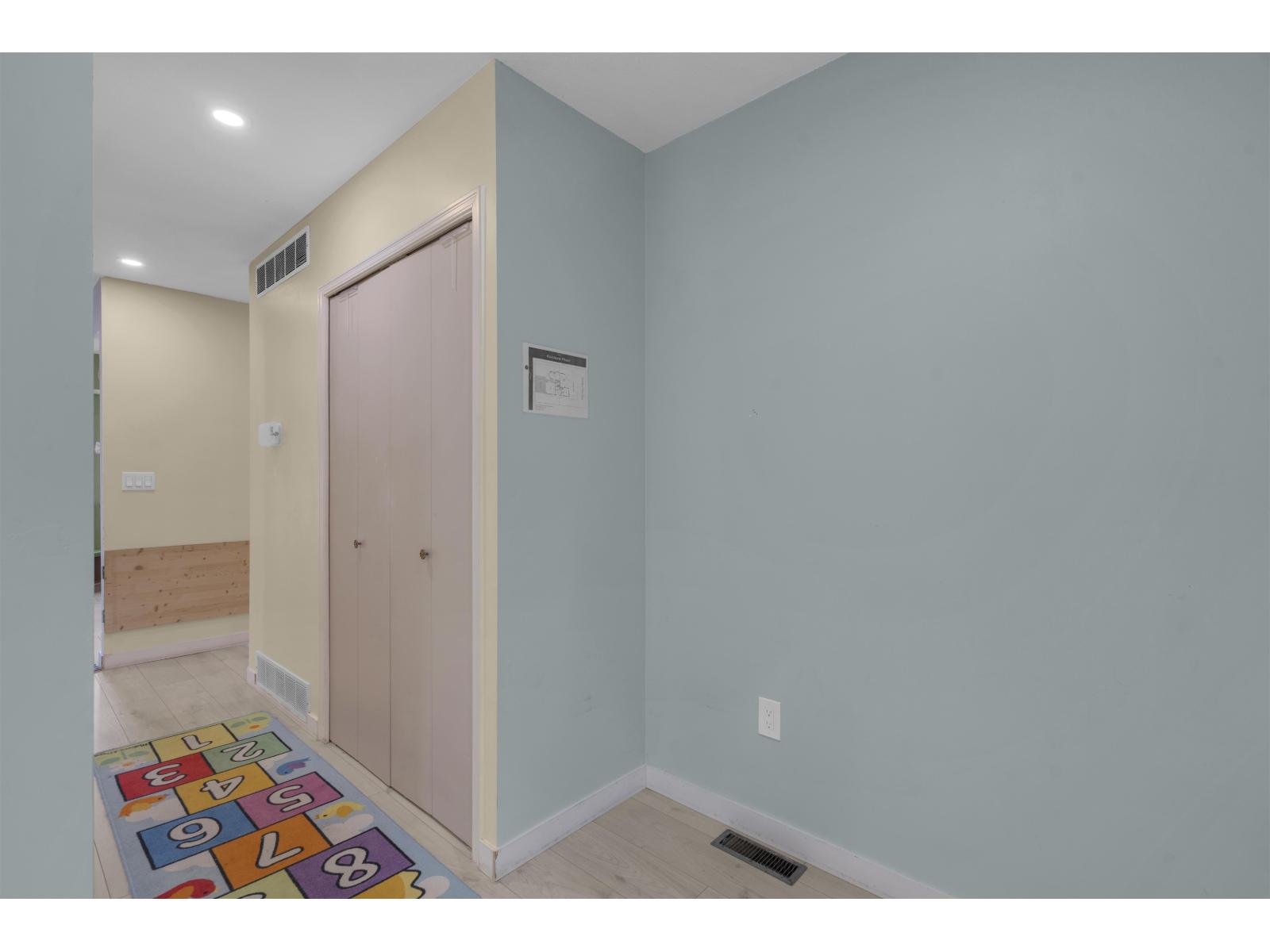 17209 62a Ave Property Photo 14