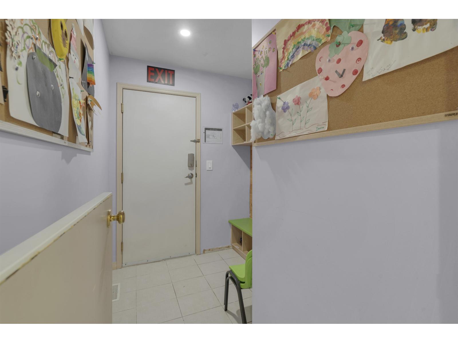 17209 62a Ave Property Photo 21