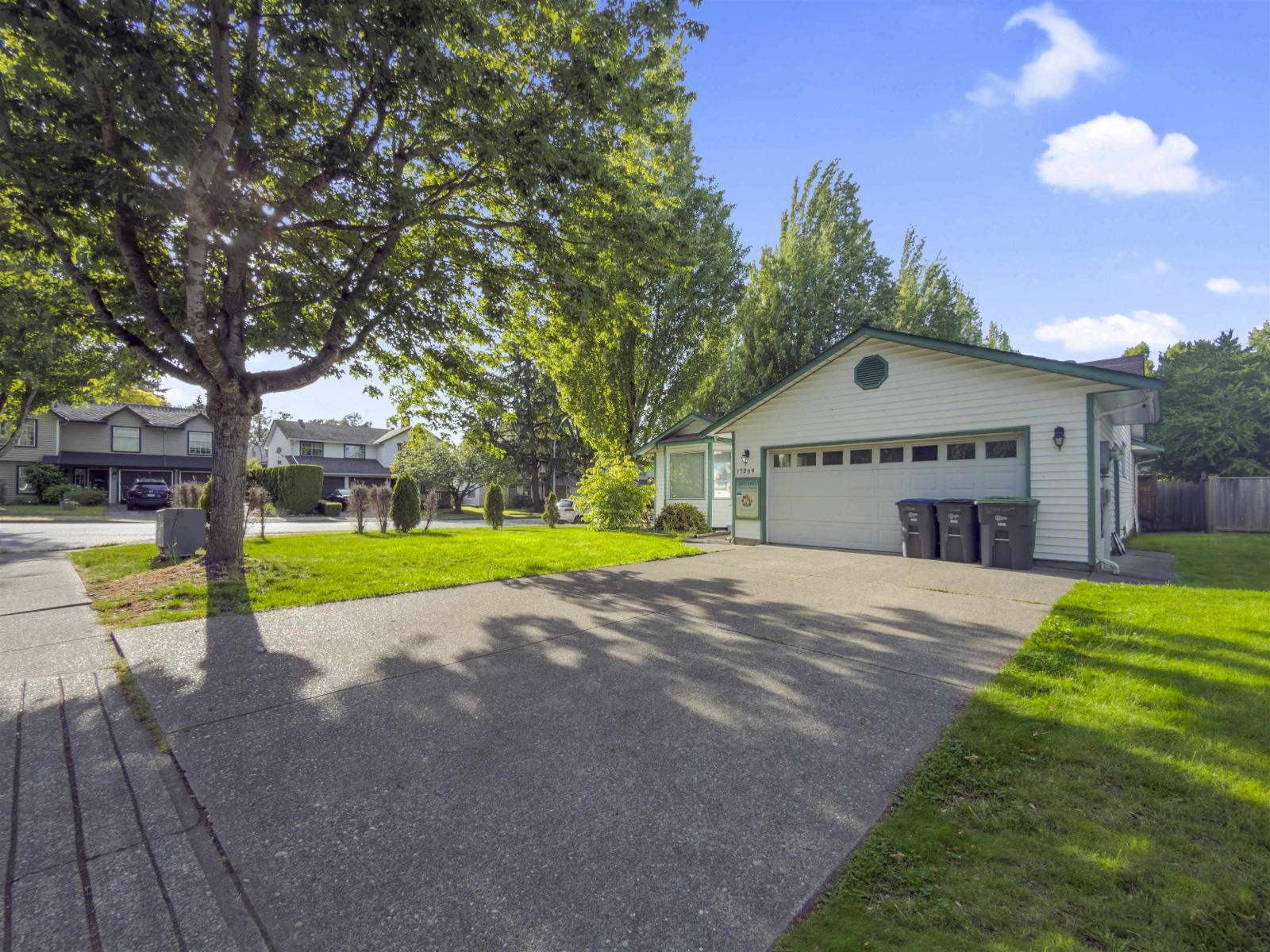 17209 62a Ave Property Photo 33