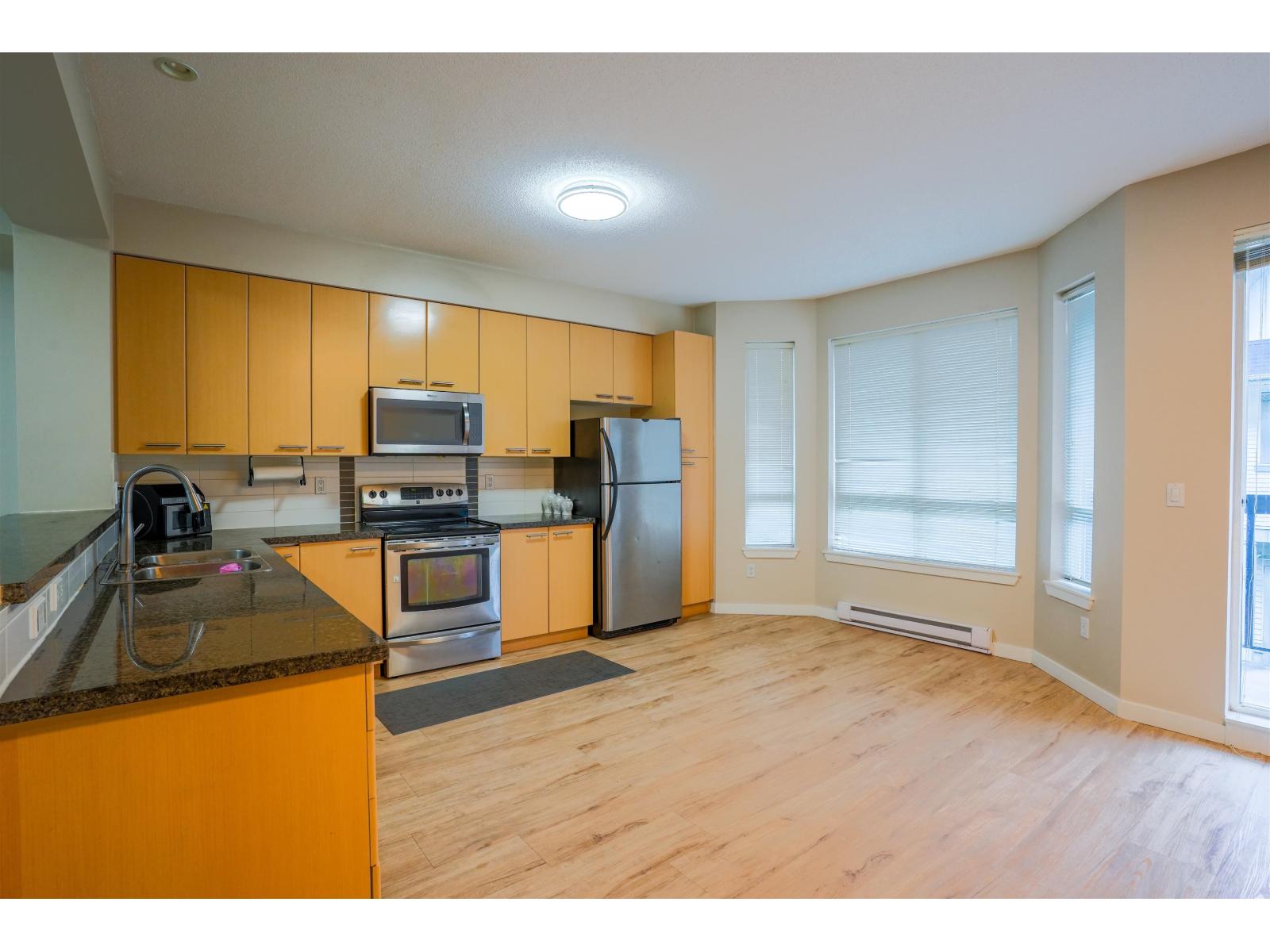 15 7155 189 Street Property Photo 4