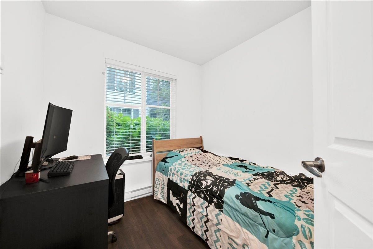 105 15340 Guildford Drive Property Photo 4