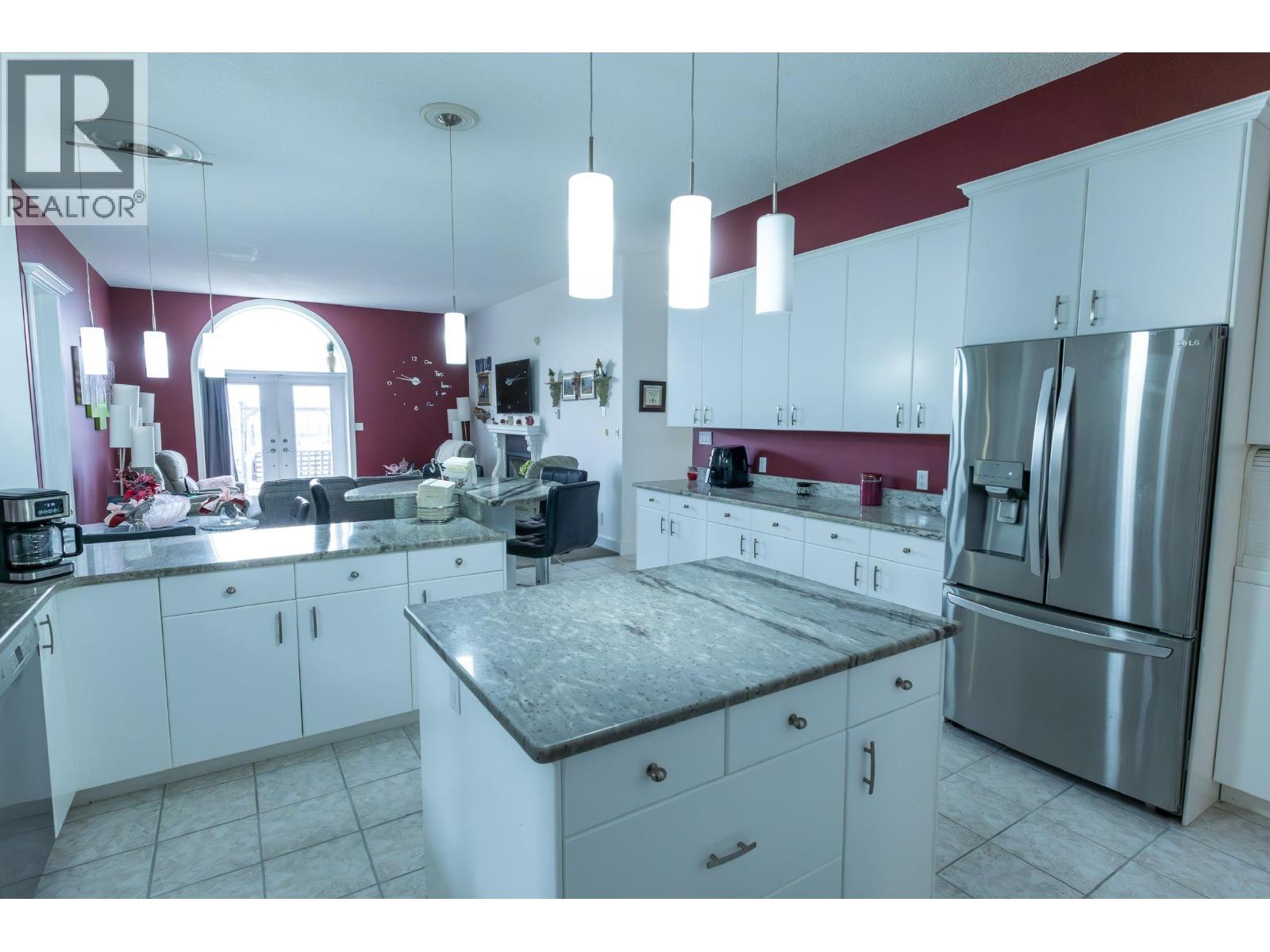 5009 Baldonnel Road Property Photo 6