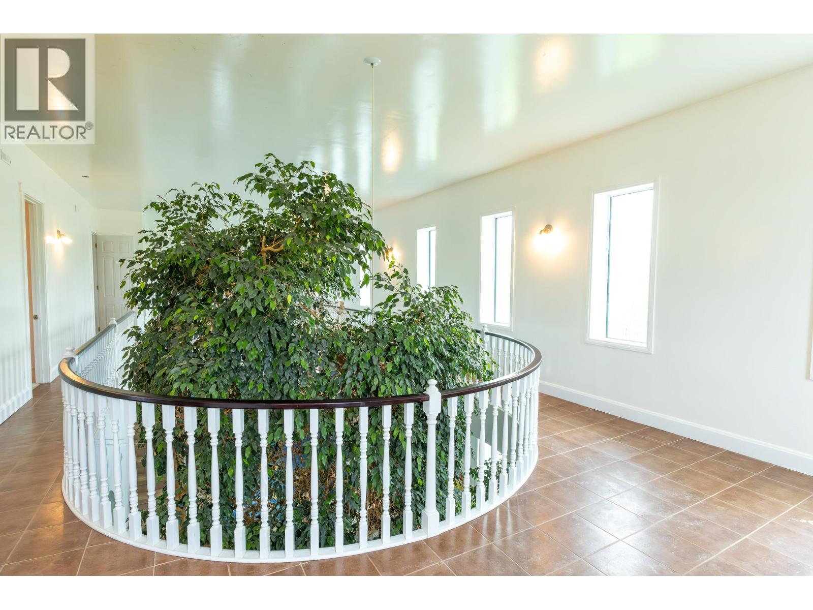 5009 Baldonnel Road Property Photo 16