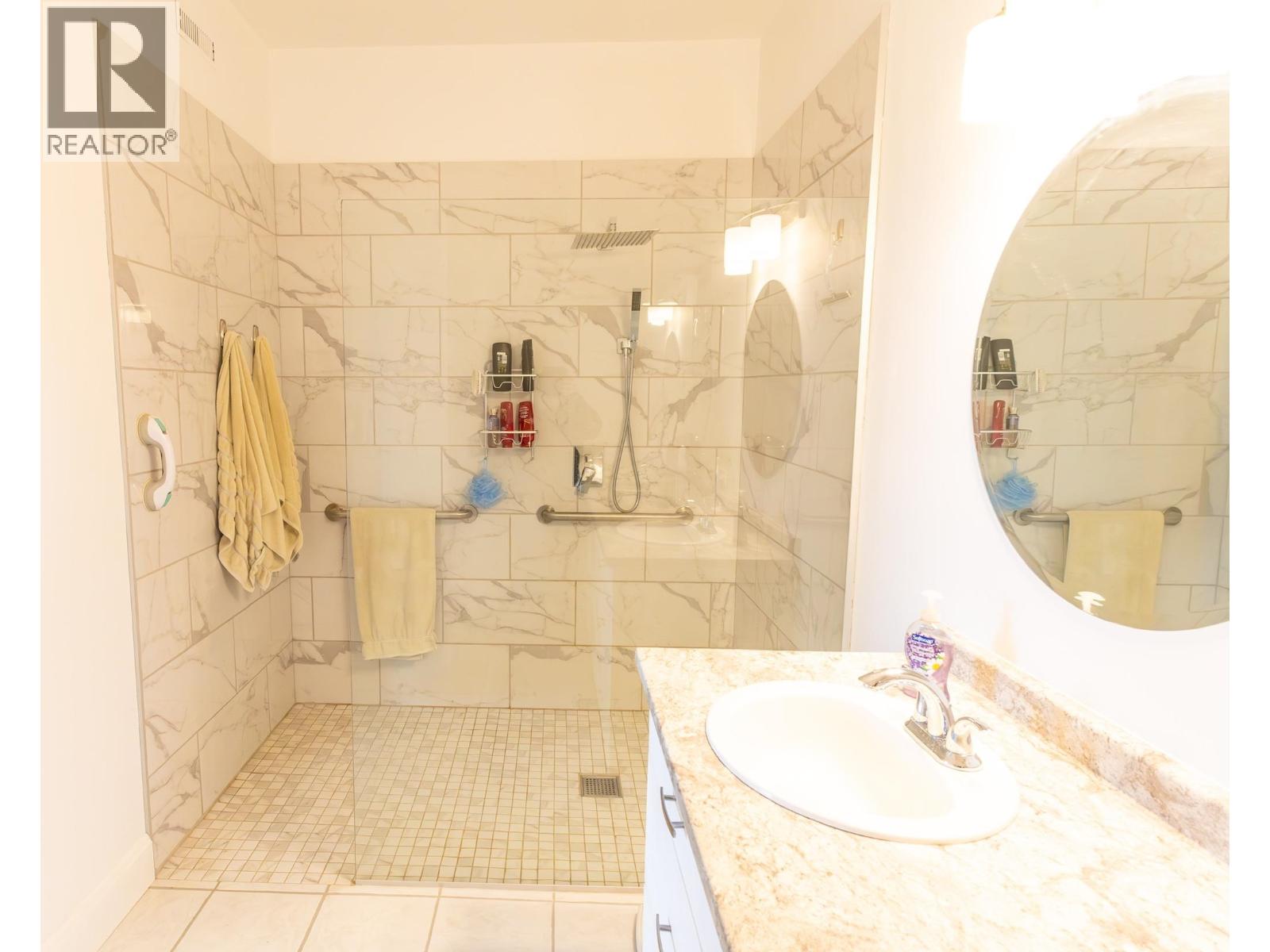 5009 Baldonnel Road Property Photo 21