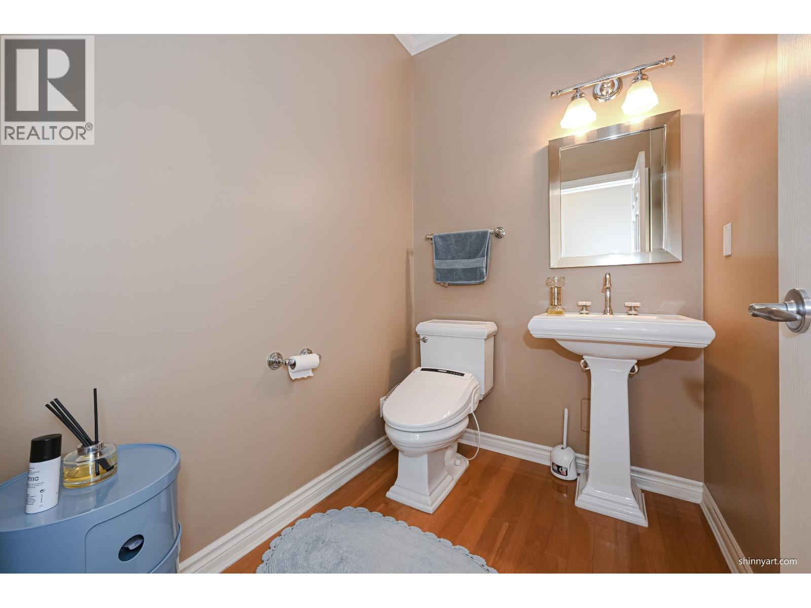 6113 Pearkes Drive Property Photo 19