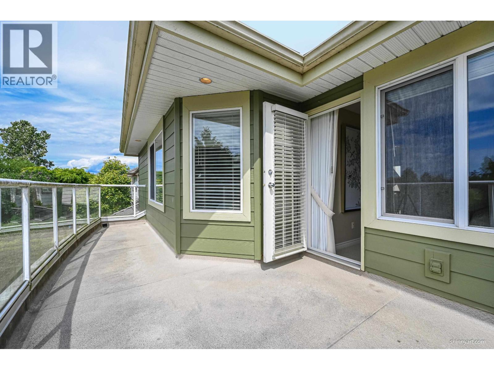 6113 Pearkes Drive Property Photo 27