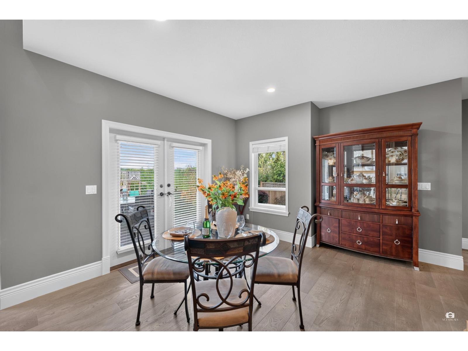 15791 39a Avenue Property Photo 13