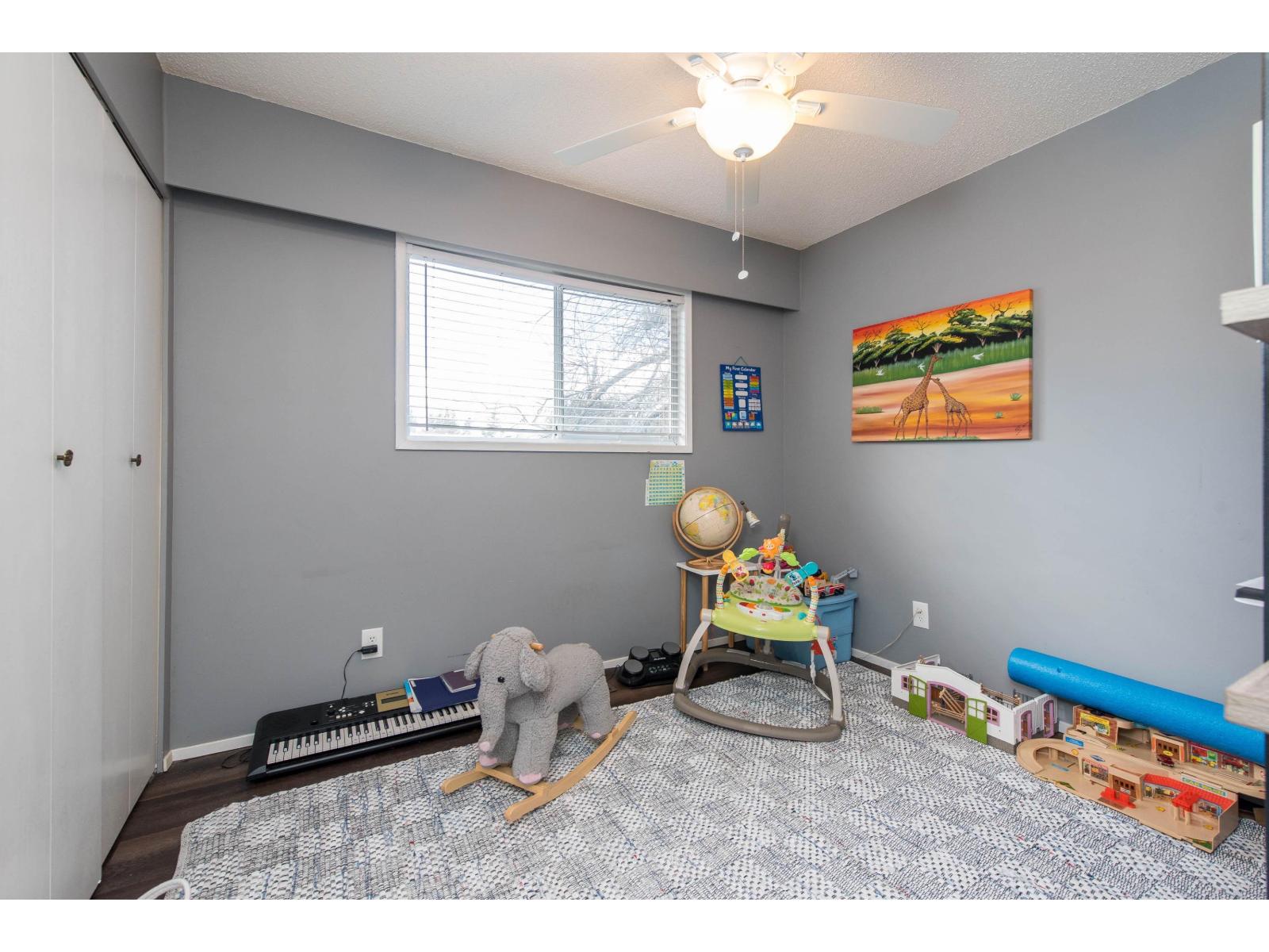 8708 Cornwall Crescent Property Photo 17