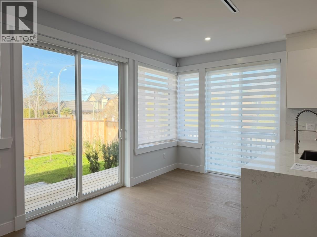 12111 Trites Road Property Photo 6