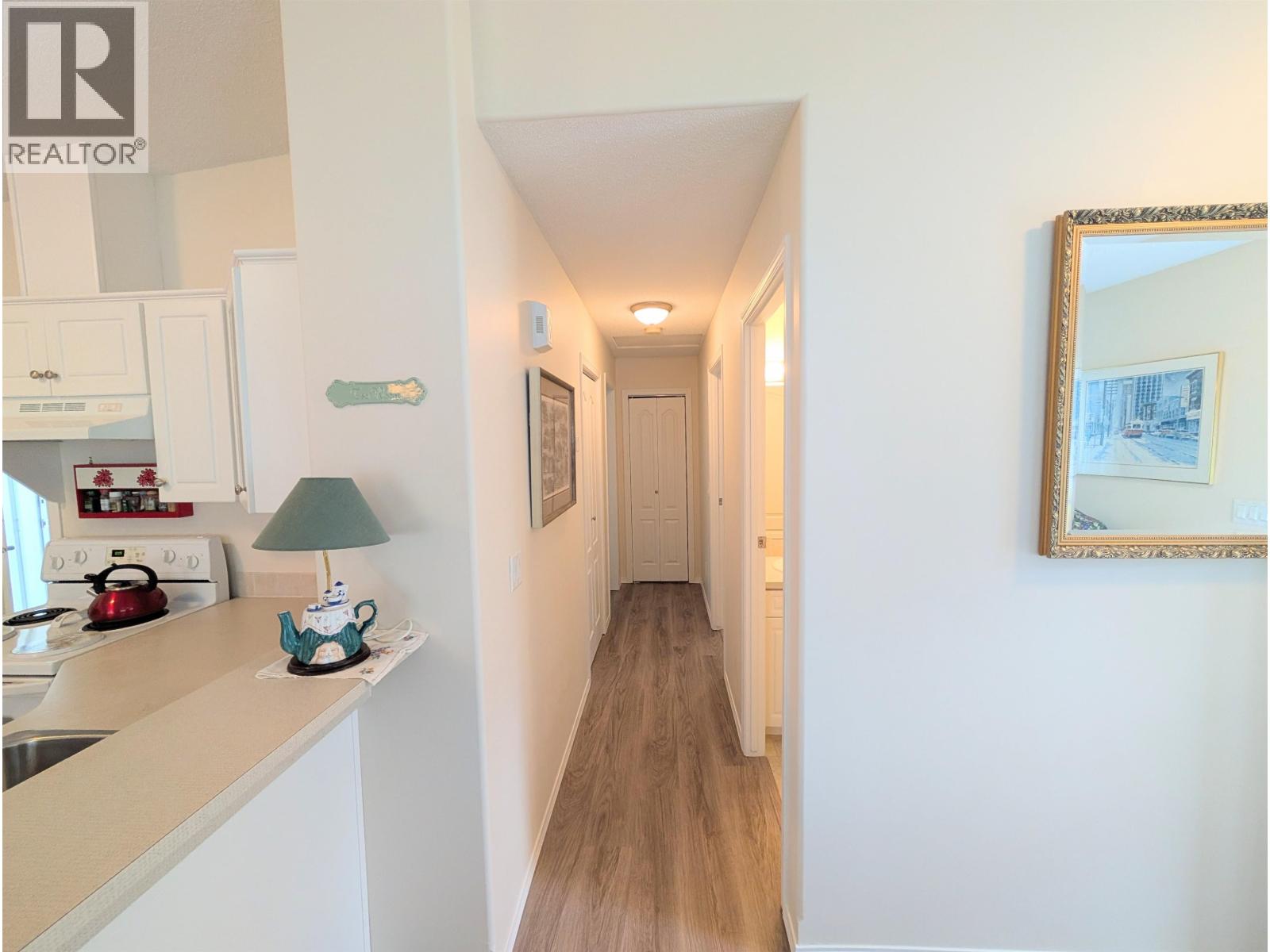 109 4510 Sunshine Coast Highway Property Photo 19