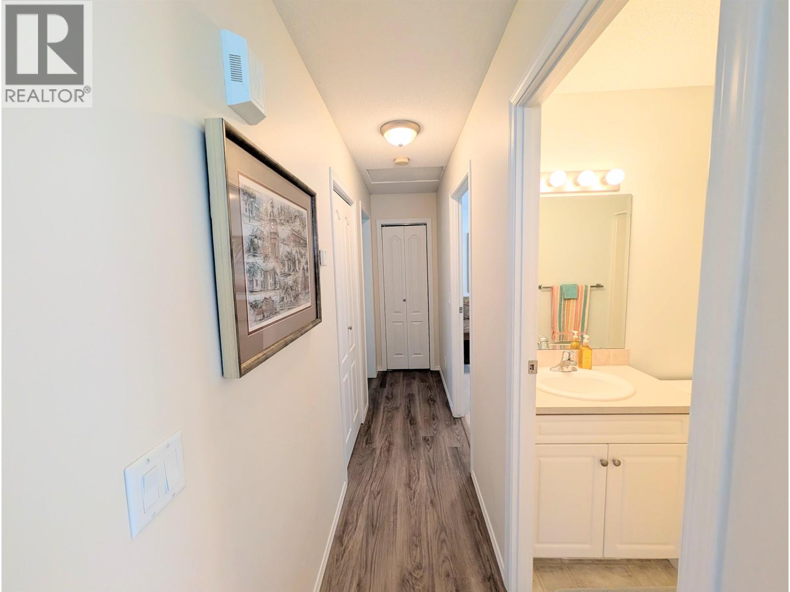 109 4510 Sunshine Coast Highway Property Photo 26